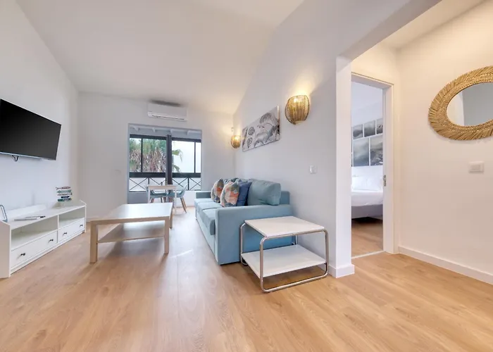 Дом отдыха Casa Ondina - 500m To The By Lanzarote Пуэрто дель Кармен